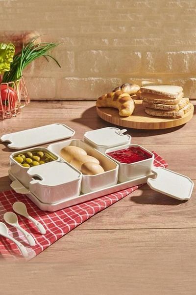Tekbir Porcelain 6 Piece Breakfast Set with Tray and Spoon