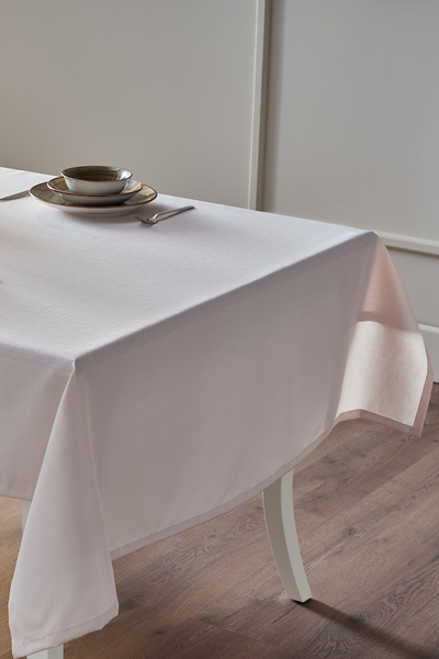 Doqu Home Grade Tablecloth 140x240cm - Cream