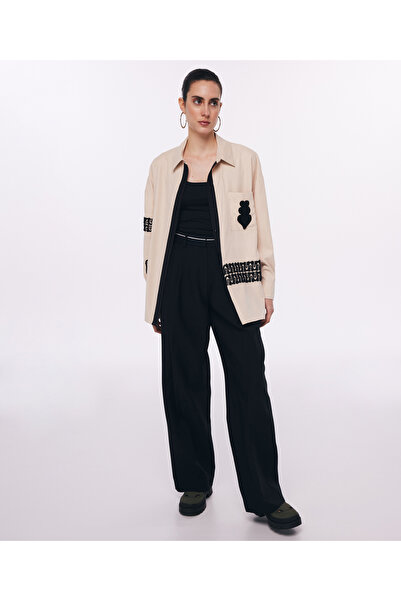 Twist Cream Woven Shirt