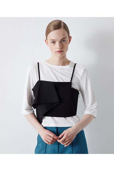 İpekyol Black and White T-Shirt - Stylish and Comfortable