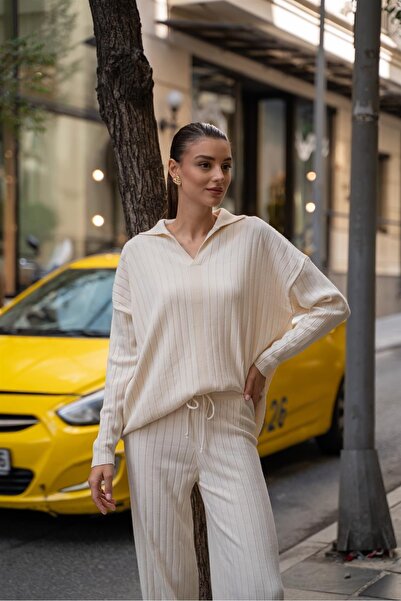 Madamra Cream Women's Polo Collar Corduroy Suit