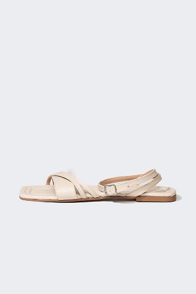 DeFacto Damen-Sandalen aus Kunstleder mit flacher Sohle C3734ax24hs