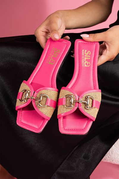 FUGA MODA Fuchsia Straw Slippers - Chain Buckle and Belt