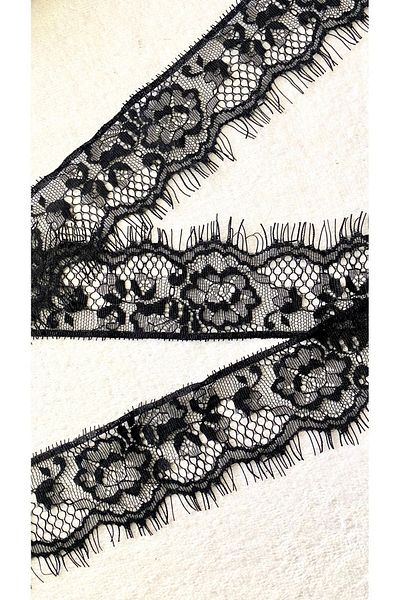 Ozpas Black Lace Ribbon - Bearded, 5 Cm X 3 Mt. Edge