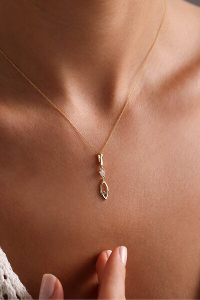 Gianfranco 14 Ayar Altın Beyaz Baget Taşlı Balık Kilitli Charm Kolye Ucu