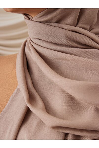 Femple Modest Καλοκαιρινό υφαντό σάλι |   Χρώμα: Ζεστή άμμος |   Μέγεθος: 180x70cm |   χιτζάμπ