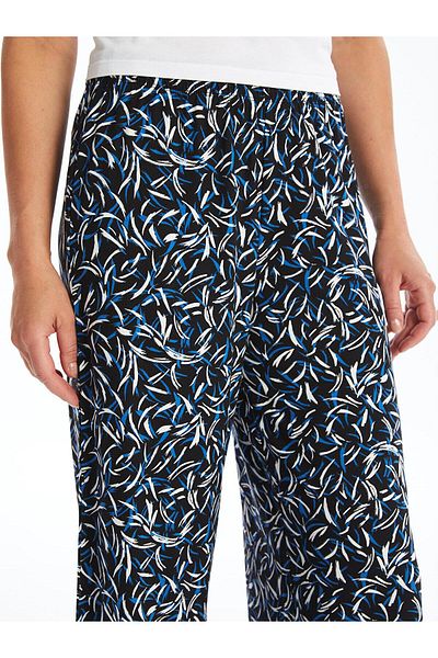 LC Waikiki LCW Grace - Patterned Women's Capri with Elastic Waist
