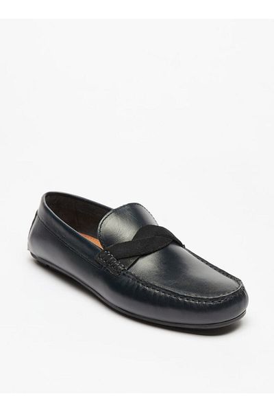 LBL by Shoexpress Cross Strap Detail Slip-On Moccasins