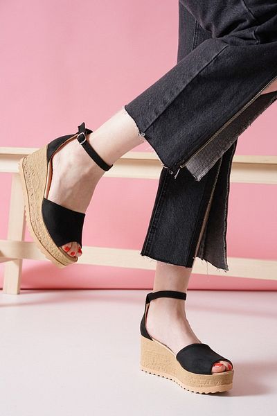 Lanina Women's Black Wedge Heel Sandals