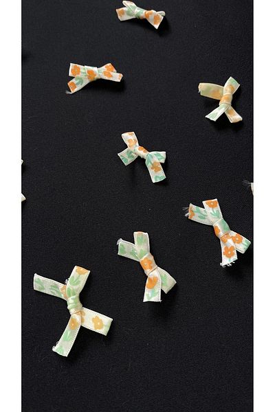 Ozpas Orange-Green Flower Patterned Satin Bow - 20pcs