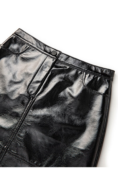 İpekyol Shiny Black Leather Skirt