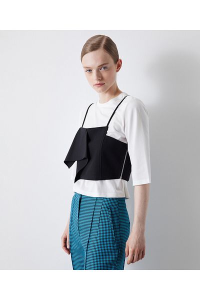 İpekyol Black and White T-Shirt - Stylish and Comfortable
