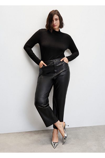 MANGO Woman Women's Black Trousers - Model47110031