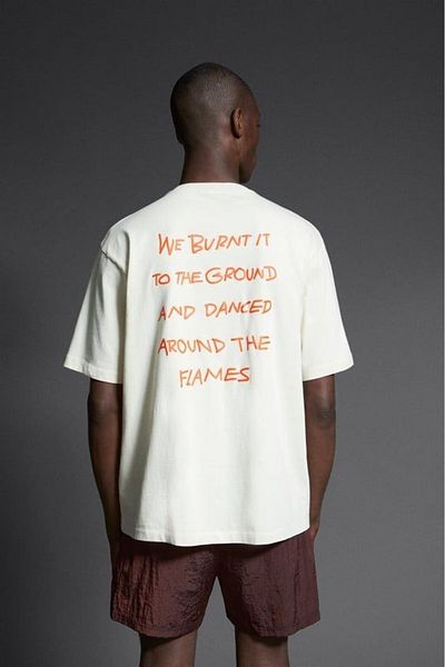 The Champ Clothing Ανδρικό μπλουζάκι Crew Neck The Light Of The Embers με εμπριμέ λευκό oversize