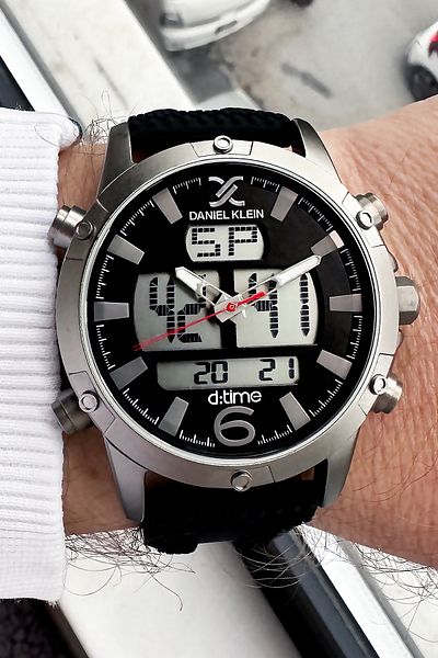 Daniel Klein Men's Black Silicone Cord 3 ATM Waterproof Wristwatch and Bracelet Set - DKE2077C6