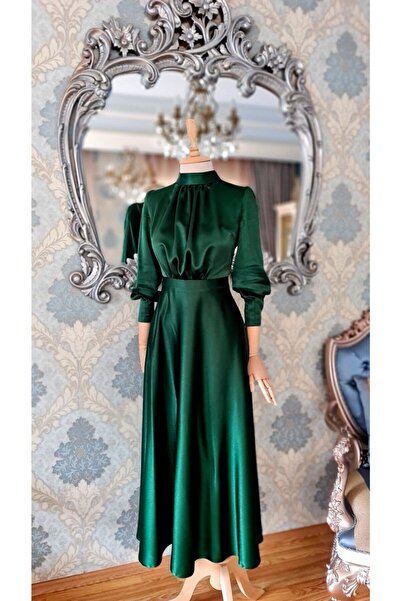 makbuleofficial Yeşil Rengi Saten Kumaştan,yakada Büzgü Detaylı,tesettür Sade Abiye Elbise