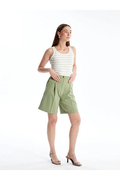 LC Waikiki LCWAIKIKI Klassische, bequem sitzende, einfarbige Damen-Shorts in Leinenoptik