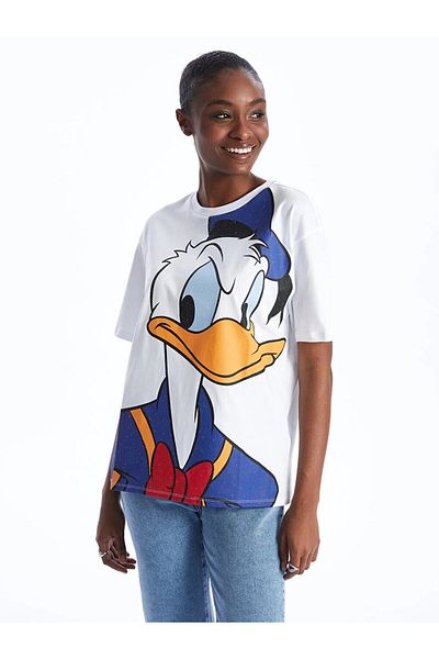 LC Waikiki LCW Vision Rundhals-T-Shirt mit Donald Duck-Aufdruck, kurzärmelig, Übergröße für Damen