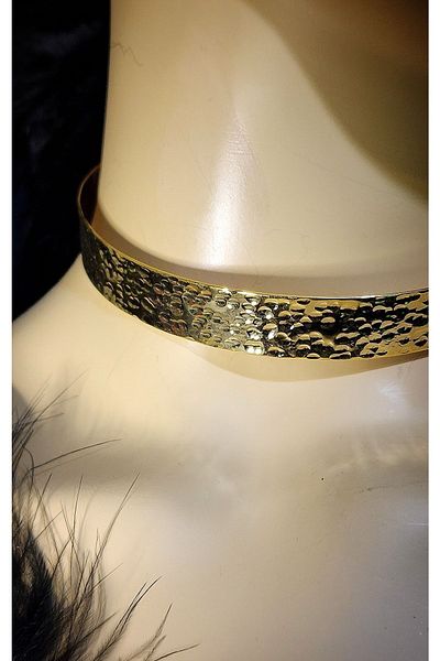 WONDER TOUCH Women's Choker Collar Necklace