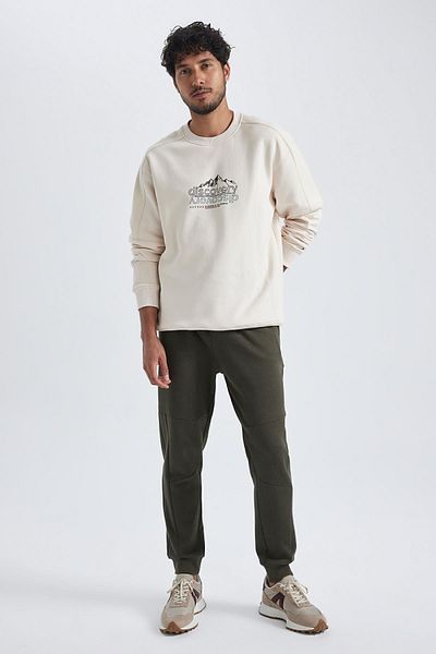 DeFacto Pike Jogger-Jogginghose – schmale Passform, Schnür-Taille, elastisches Bein, Reißverschlusstasche A5347ax23au