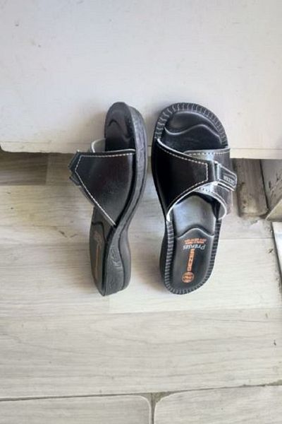 GEZER Black 1 Piece - Velcro and Durable Quality Orthopedic