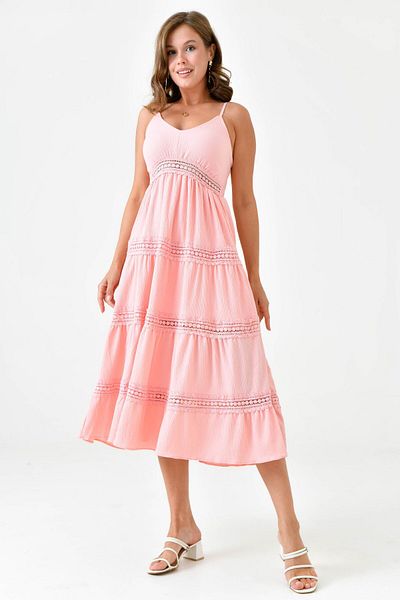 lovebox V-Neck Guipure and Elastic Design - Adjustable Strap Midi Powder Dress 10750