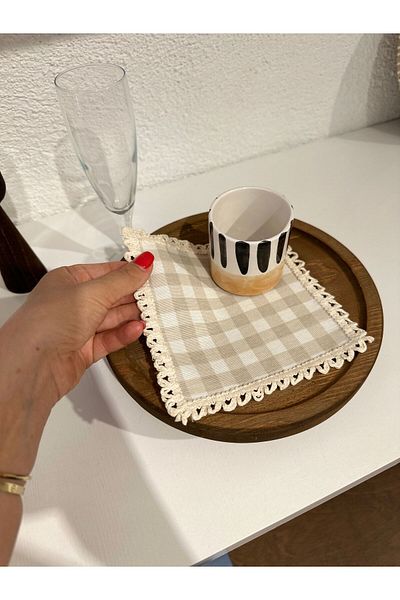 Decamor home Pachet de 2 șervețele de prezentare pentru cocktail Gingham Bej din dantelă