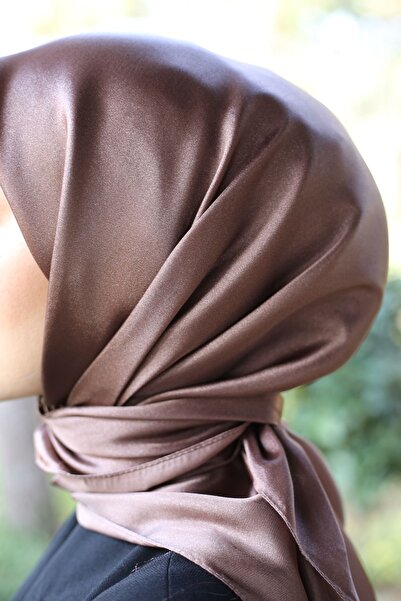 Akel Απλό Κρυστάλλινο Κασκόλ Hijab Μέγεθος 95 x 95 cm