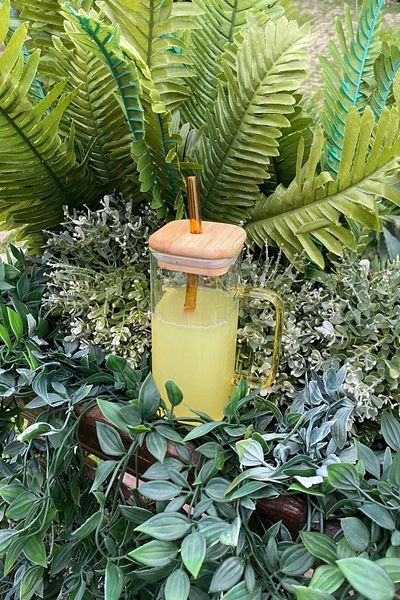 PİNK DESİGN KİTCHEN Heat Resistant Bamboo Lid Glass Square Cup with Straw