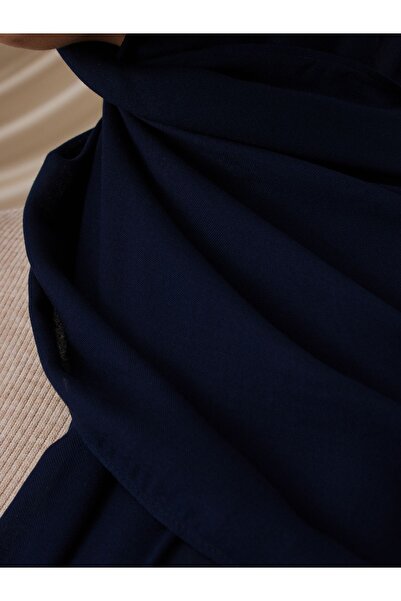 Femple Modest Καλοκαιρινό υφαντό σάλι |   Χρώμα: Μπλε ναυτικό |   Μέγεθος: 180x70cm |   χιτζάμπ