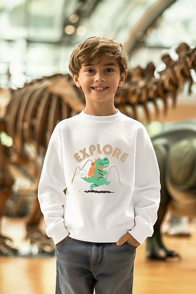 TRENDYOLKIDS Boy's Ecru Seasonal Sweatshirt - Thin Dinosaur Pattern, Crew Neck Tkdaw25sw00005