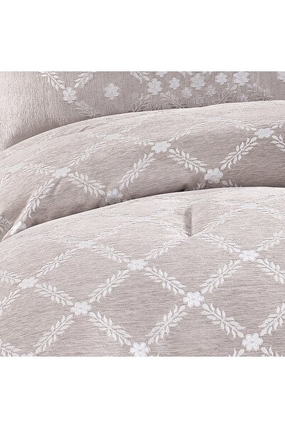 In House Toronto | 6 Pieces Chanel Comforter Set - King - 260x240 cm - 553 - Silver & White