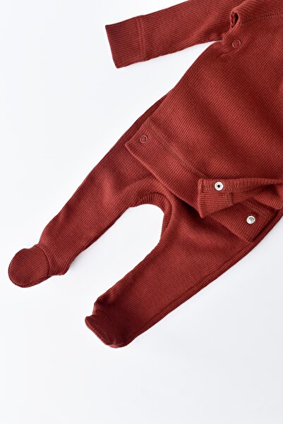 BabyCosy Baby Set of 4 - 50% Modal and 50% Organic Cotton, Long Sleeve T-Shirt, Pants, Hat and Gloves