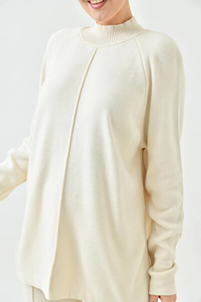 vuvutasarım Жіночий трикотажний комплект з високим коміром і розрізом на талії - 1070