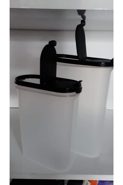 Tupperware Oval 4 and Oval 5 Set of 2