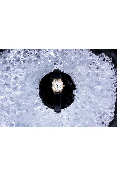 QUARTZ Women's Wristwatch - Steel Case