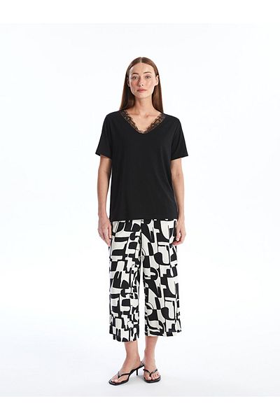 LC Waikiki Gemusterte Caprihose für Damen – elastische Taille