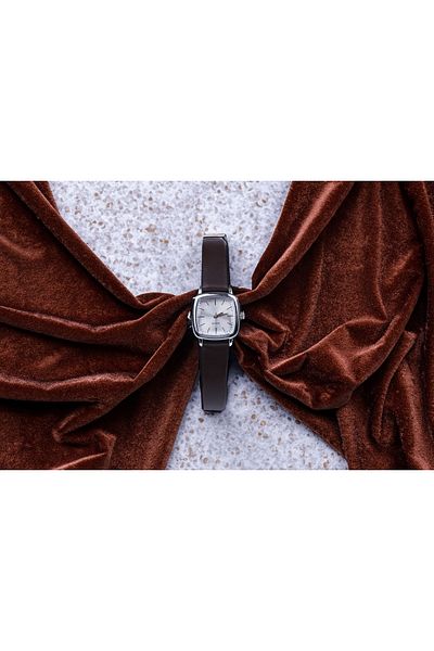 QUARTZ Women's Wristwatch - Steel Case