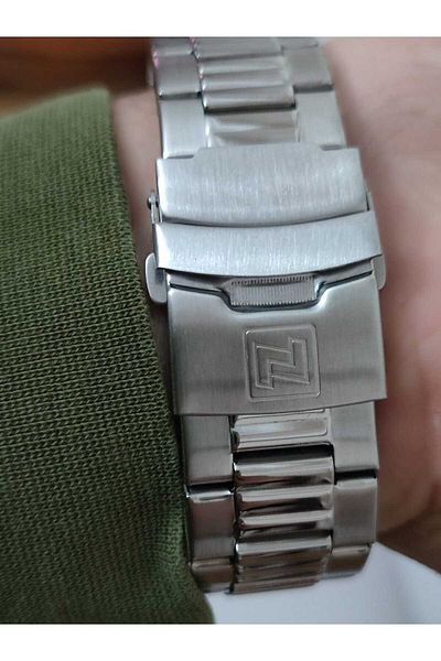 Naviforce Men's Wristwatch - Digital and Analog, Double Cord 2101