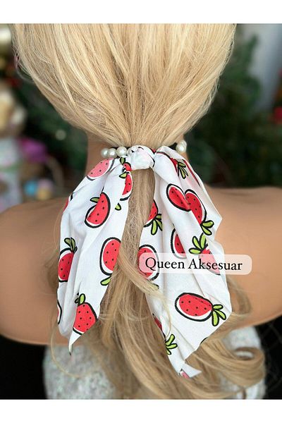Queen Nelly Trend Fashion - Red Strawberry Fruit Patterned Pearl Elastic Scarf Shawl Scarf Pendant Buckle