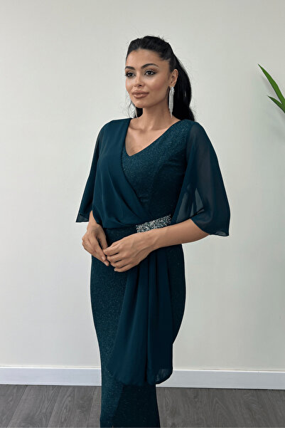 giyimmasalı Λεπτομερές βραδινό φόρεμα από υφασμάτινο σιφόν σιφόν - σμαραγδί