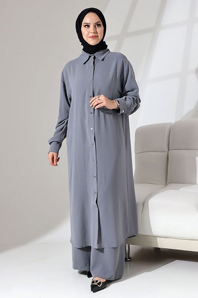 Berel Moda Snap Fastener Shirt Collar Set - Front and Cuff Detail