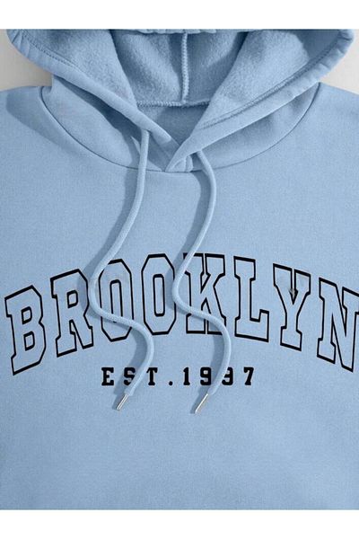 CAST COLLECTİON Дамски суитшърт с принт Brooklyn в бебешко синьо