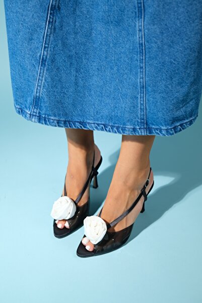 LuviShoes AISNE Siyah Saten Beyaz Çiçekli Şeffaf Kadın İnce Topuklu Ayakkabı