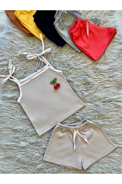 enes baby طقم مكون من قطعتين - شورت بأشرطة قابلة للتعديل