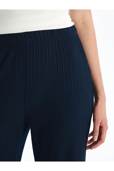 LC Waikiki LCWAIKIKI Basic Women's - Plain Capri with Elastic Waist
