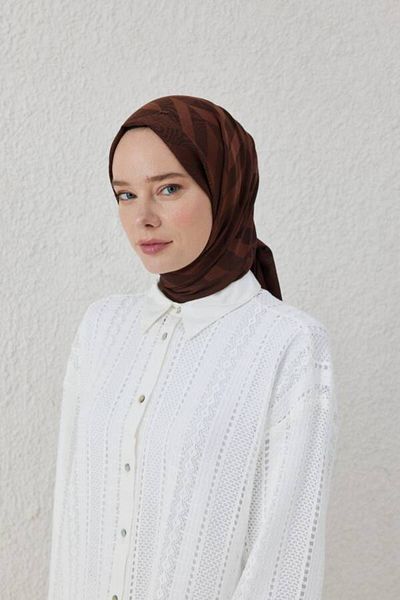 VALOR Light Brown - Jacquard Patterned Shawl