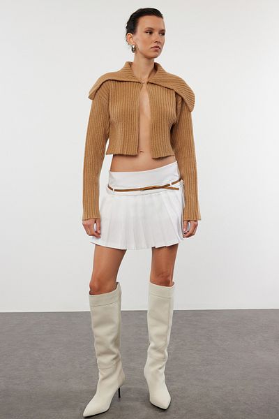 Trendyol Collection Мека трикотажна жилетка Camel Color Super Crop - Twoaw25Hi00093