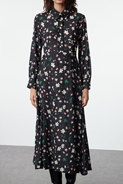 Trendyol Modest Φόρεμα μαύρο με λουλούδια - υφαντό, TCTSS24EB00208