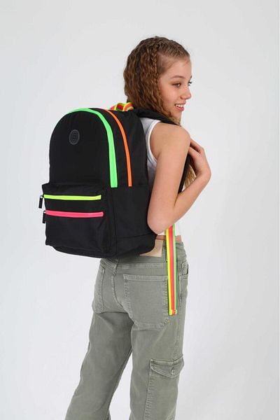 KAUKKO Rucsac cu fermoar de culoare neagră Magic Dreams - K1729